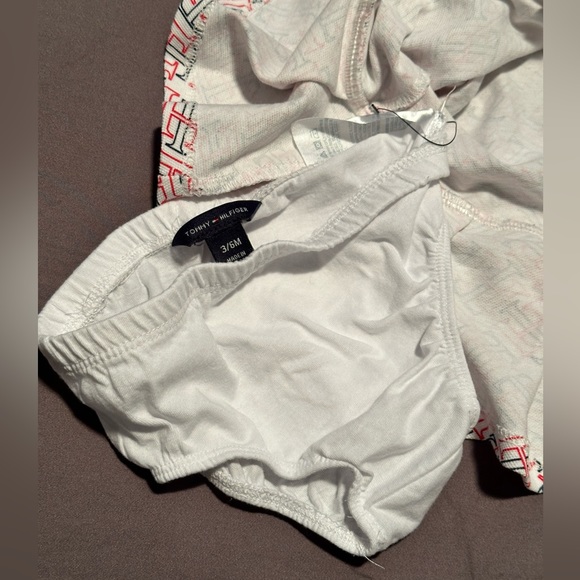 Tommy Hilfiger Baby Dress 3-6 months - Picture 3 of 6